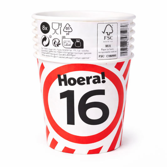 papieren-bekers-16-jaar-verkeersbord-250ml-8st