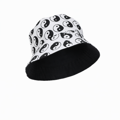 bucket-hoed-yin-yang-zwart-wit