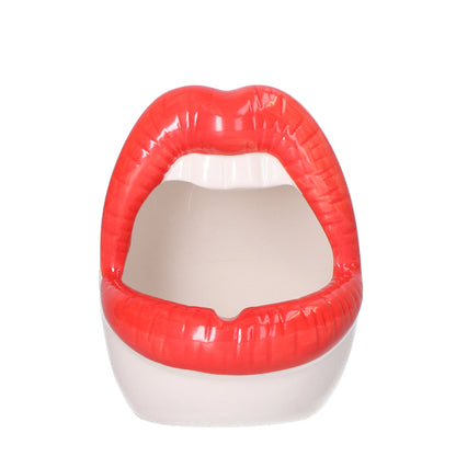 ashtray-mouth